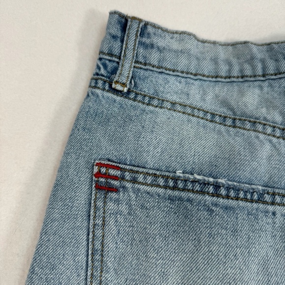 BDG Button Fly Straight Leg Distressed Jeans Women Size 28 High Rise Light Wash - Picture 14 of 14